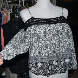 off the shoulder IZ Byer top black & white